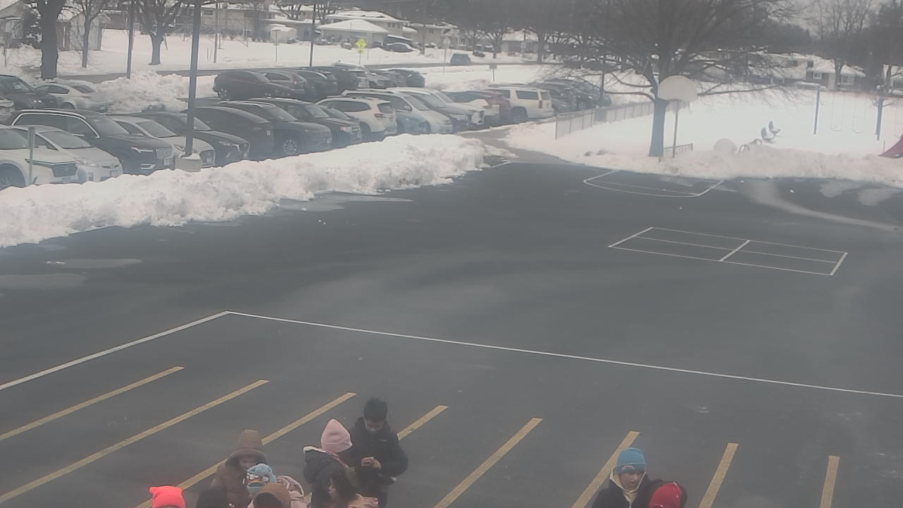 Thumbnail for current weather camera view from Terrace Elementary School in Des Plaines, Illinois