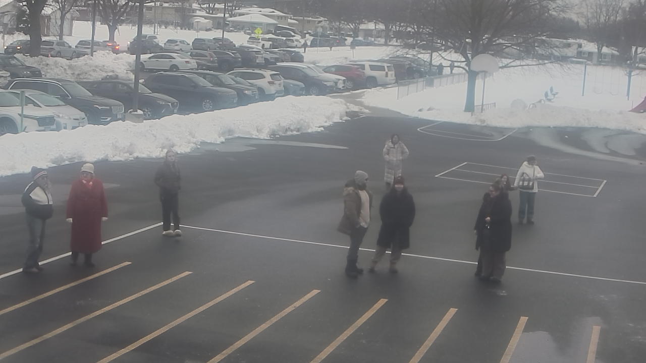 Thumbnail for current weather camera view from Terrace Elementary School in Des Plaines, Illinois