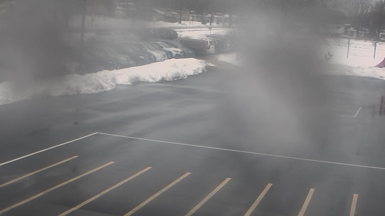 Thumbnail for current weather camera view from Terrace Elementary School in Des Plaines, Illinois