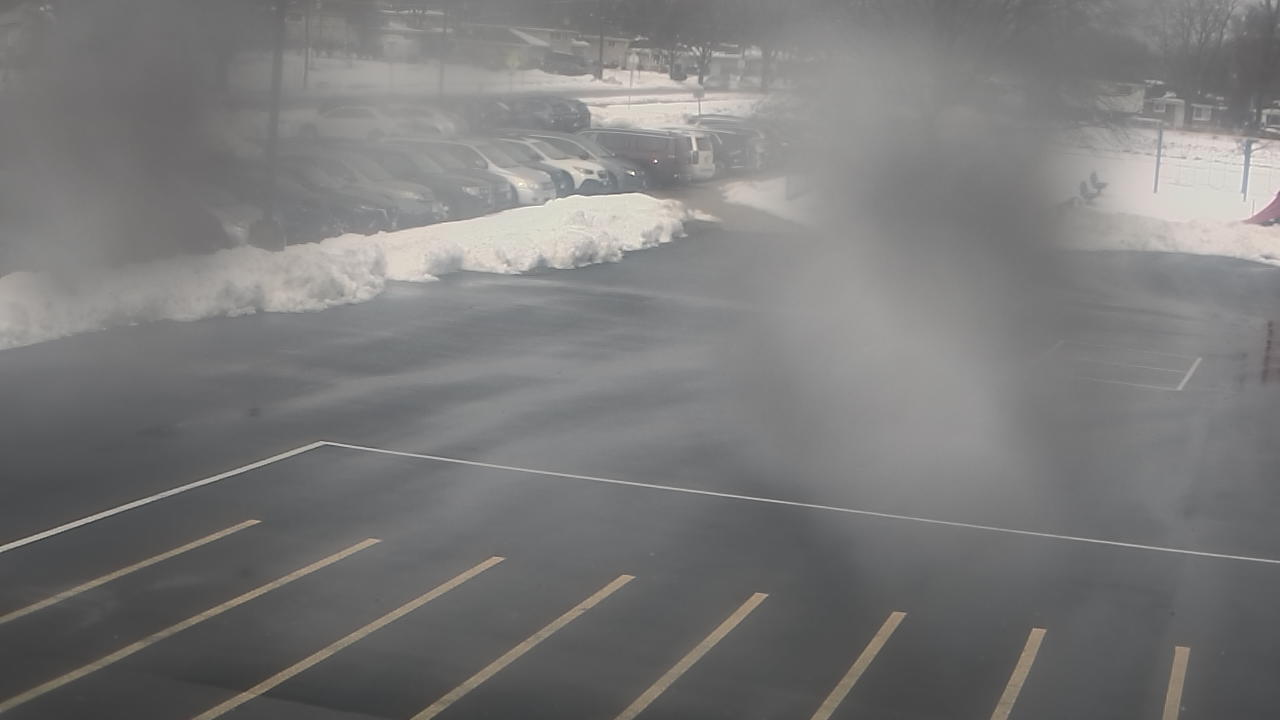 Thumbnail for current weather camera view from Terrace Elementary School in Des Plaines, Illinois