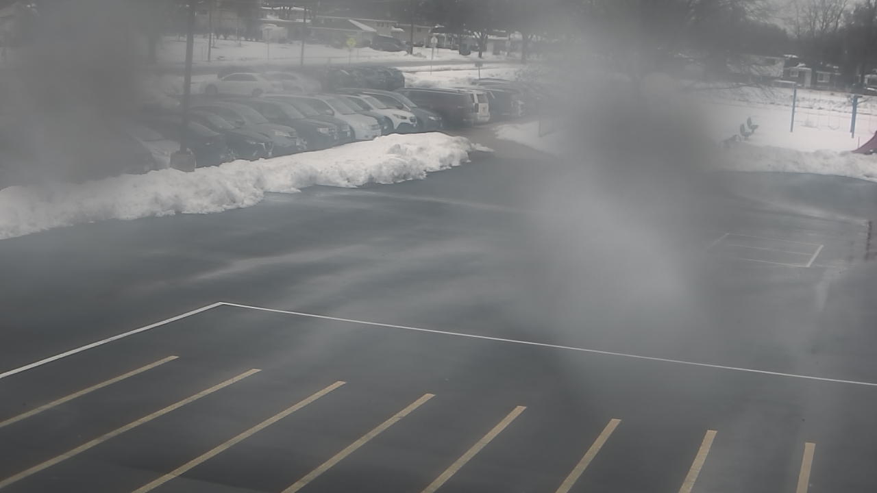 Thumbnail for current weather camera view from Terrace Elementary School in Des Plaines, Illinois