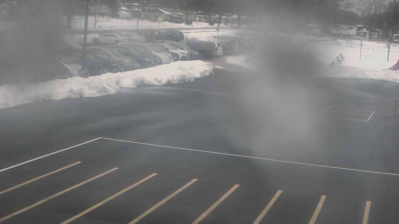 Thumbnail for current weather camera view from Terrace Elementary School in Des Plaines, Illinois