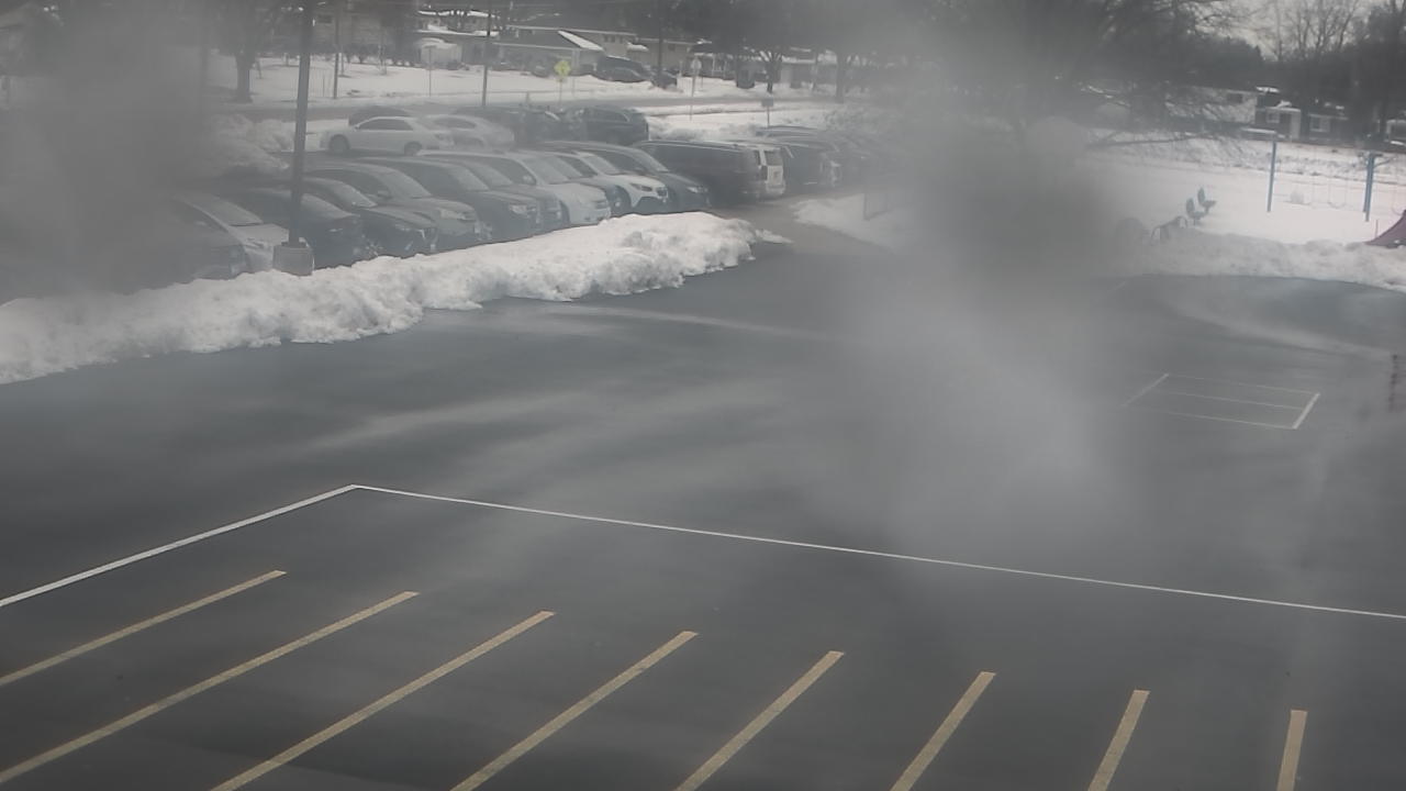 Thumbnail for current weather camera view from Terrace Elementary School in Des Plaines, Illinois