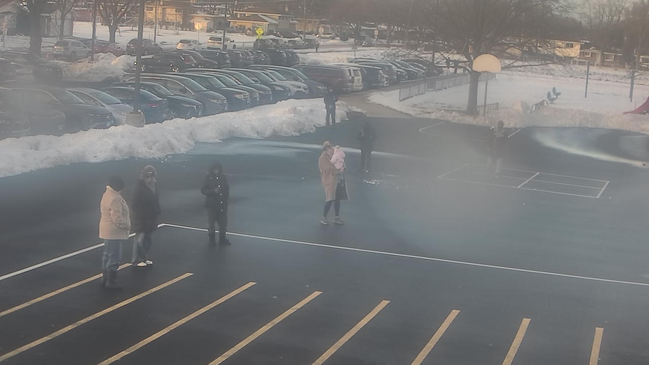 Thumbnail for current weather camera view from Terrace Elementary School in Des Plaines, Illinois