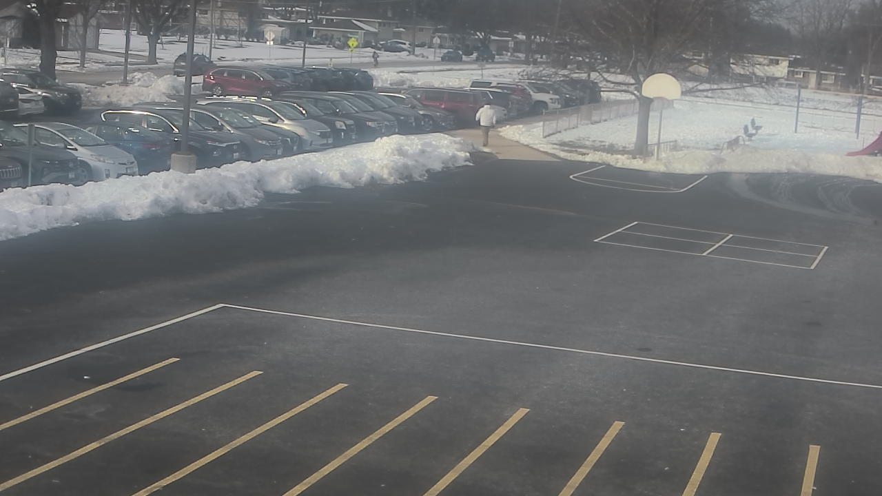 Thumbnail for current weather camera view from Terrace Elementary School in Des Plaines, Illinois