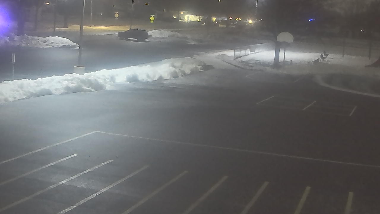 Thumbnail for current weather camera view from Terrace Elementary School in Des Plaines, Illinois