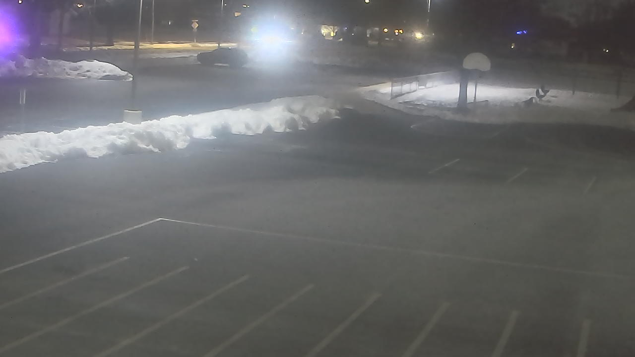 Thumbnail for current weather camera view from Terrace Elementary School in Des Plaines, Illinois