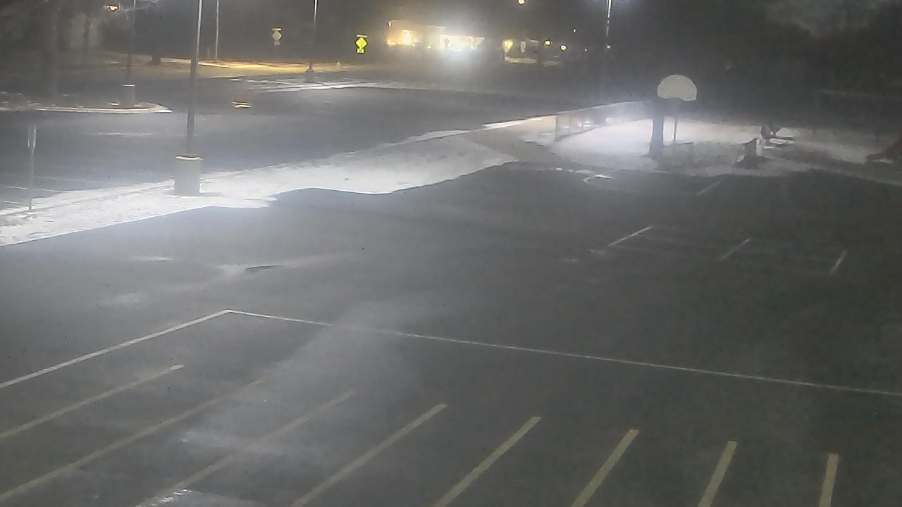 Thumbnail for current weather camera view from Terrace Elementary School in Des Plaines, Illinois