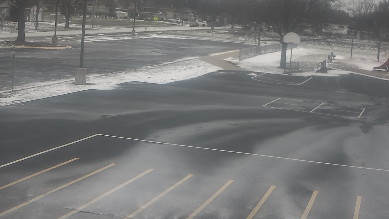 Thumbnail for current weather camera view from Terrace Elementary School in Des Plaines, Illinois