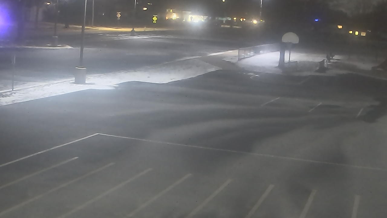 Thumbnail for current weather camera view from Terrace Elementary School in Des Plaines, Illinois