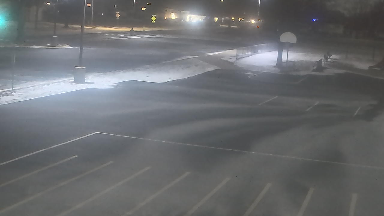 Thumbnail for current weather camera view from Terrace Elementary School in Des Plaines, Illinois