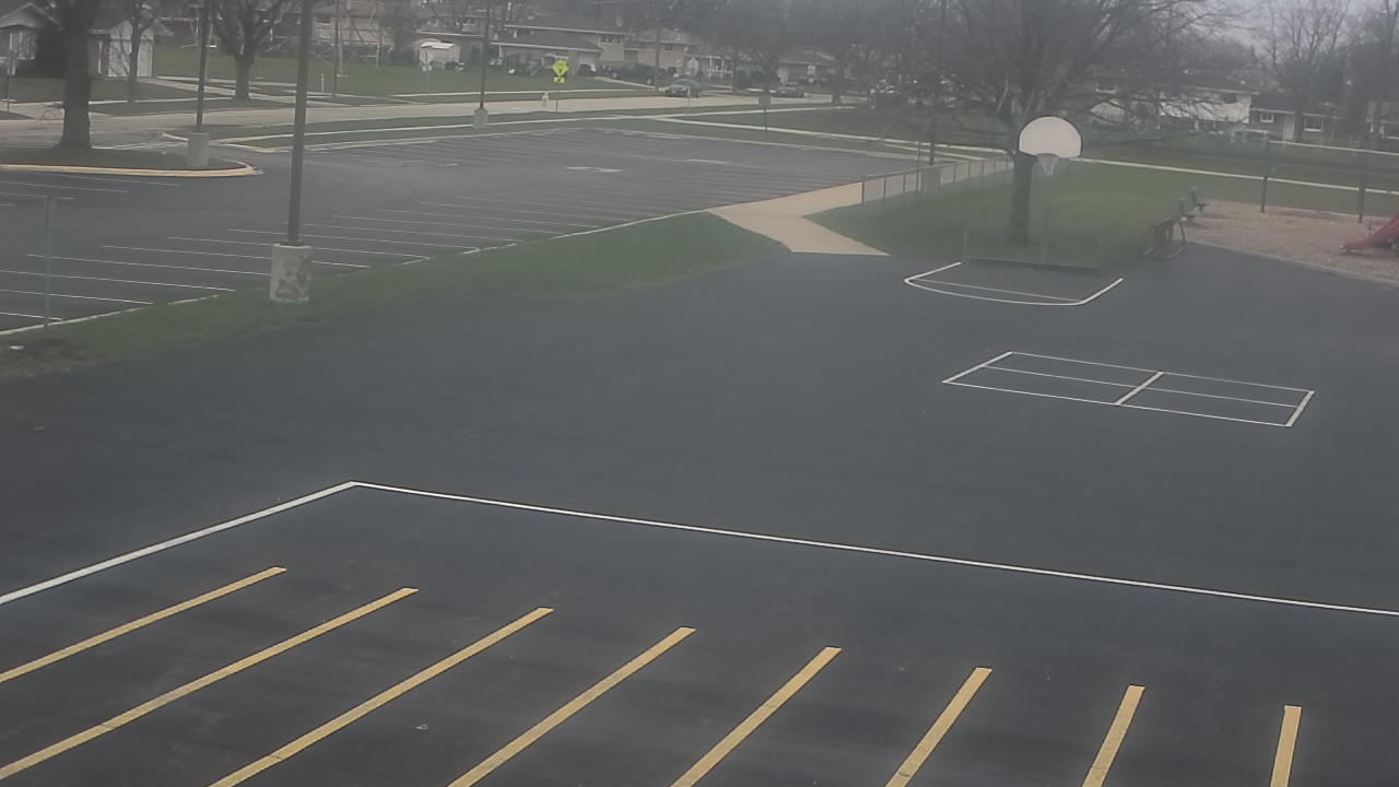 Thumbnail for current weather camera view from Terrace Elementary School in Des Plaines, Illinois