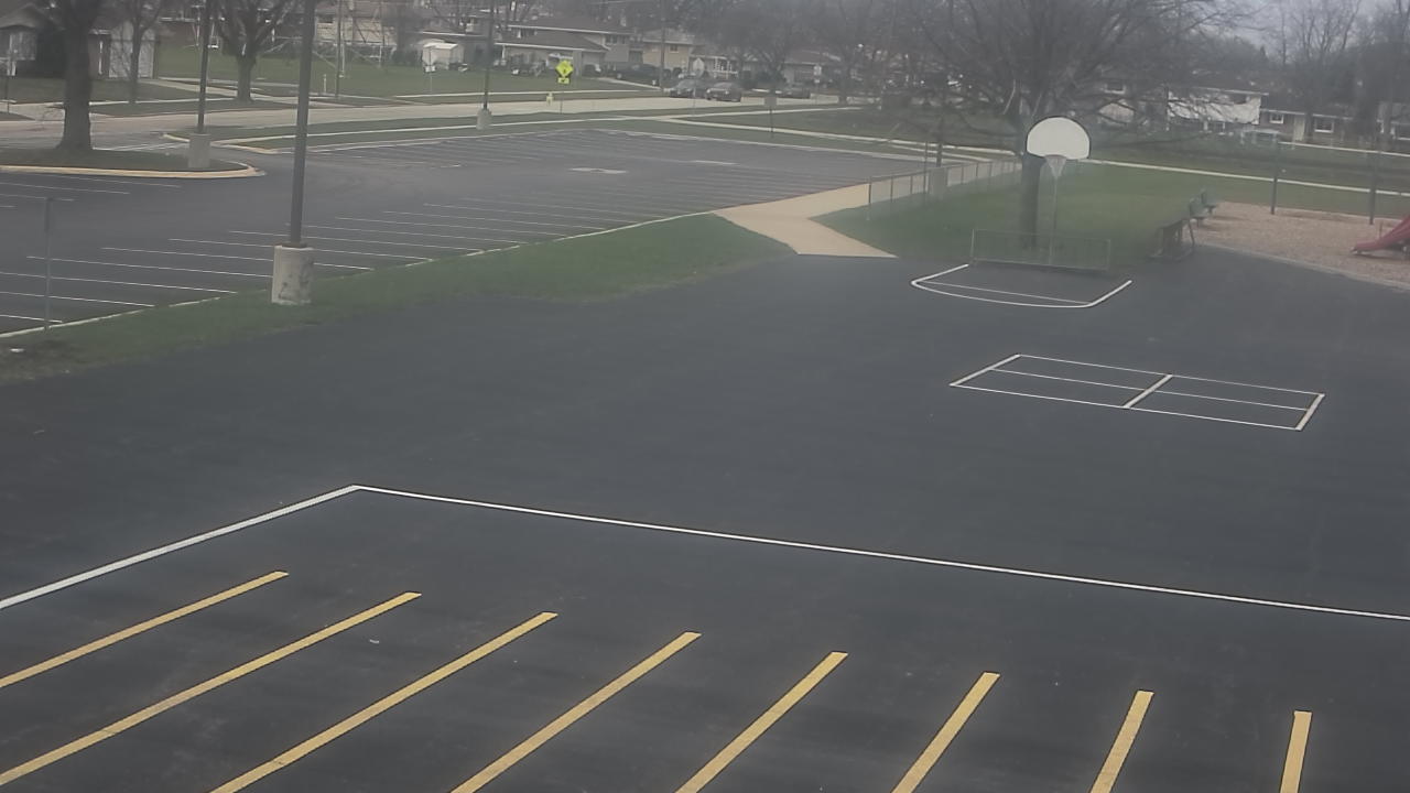 Thumbnail for current weather camera view from Terrace Elementary School in Des Plaines, Illinois