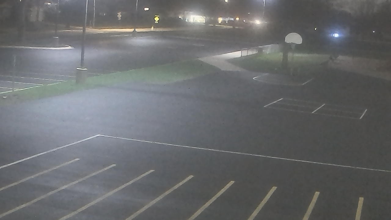 Thumbnail for current weather camera view from Terrace Elementary School in Des Plaines, Illinois