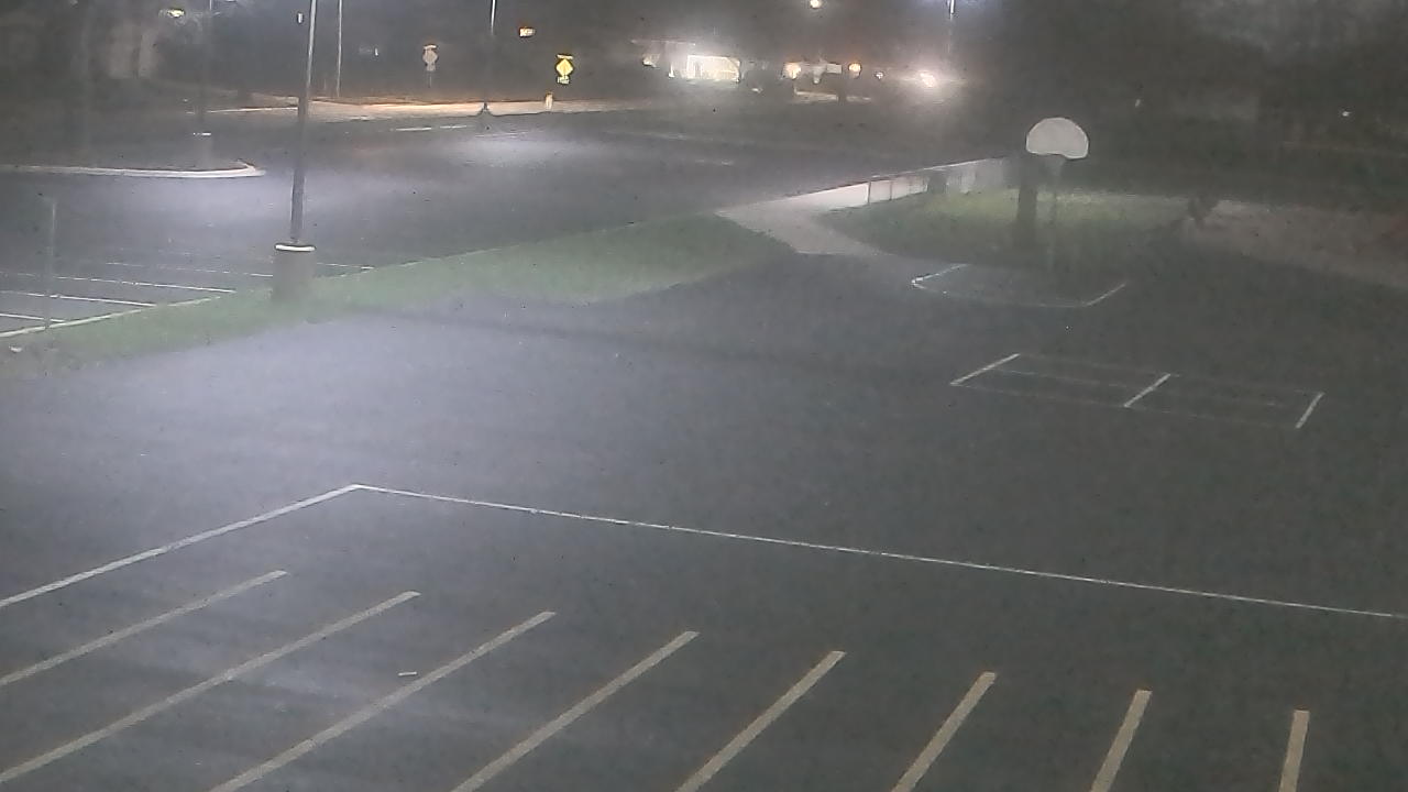 Thumbnail for current weather camera view from Terrace Elementary School in Des Plaines, Illinois