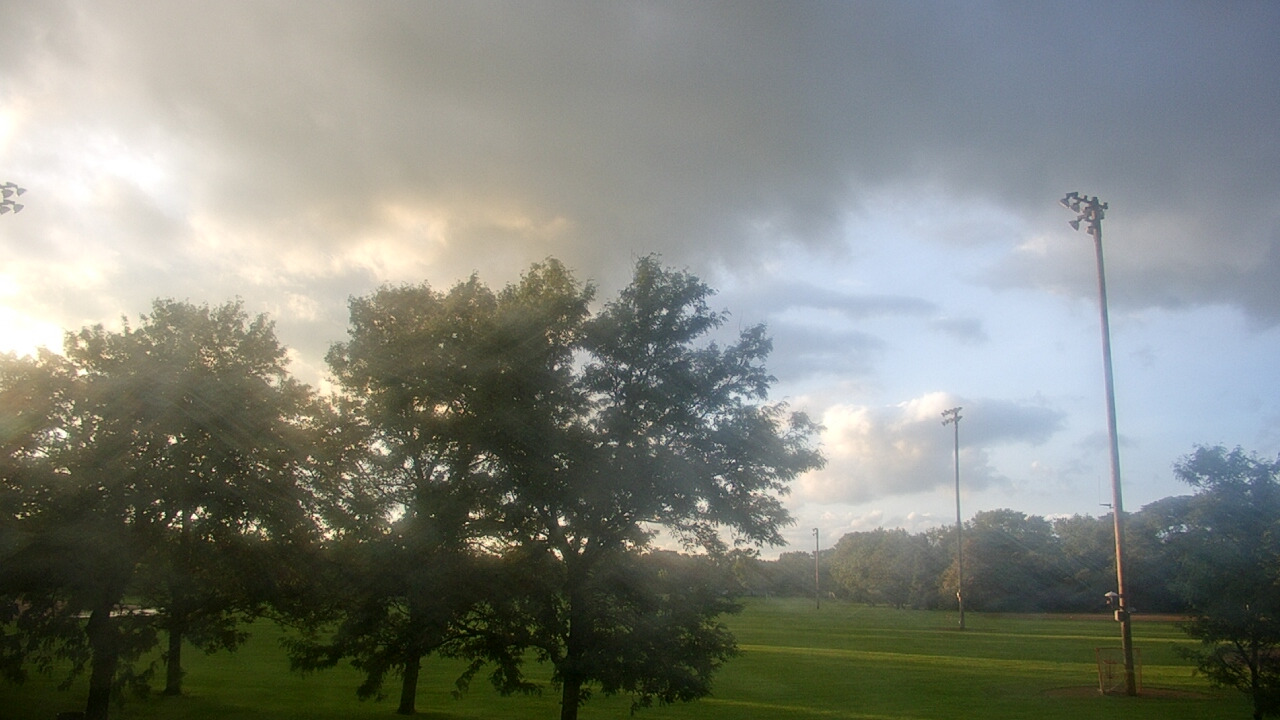 Thumbnail for current weather camera view from Caruso Middle School in Deerfield, Illinois