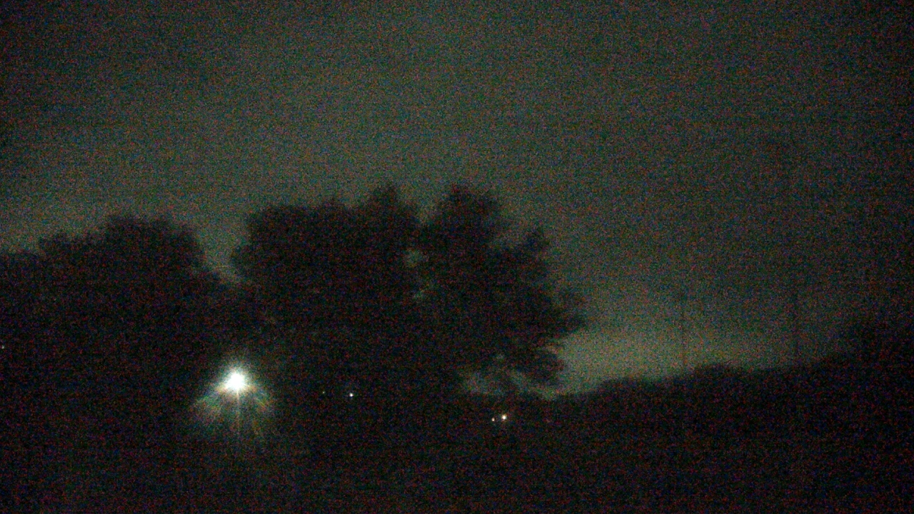 Thumbnail for current weather camera view from Caruso Middle School in Deerfield, Illinois