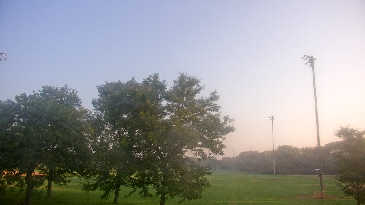 Thumbnail for current weather camera view from Caruso Middle School in Deerfield, Illinois