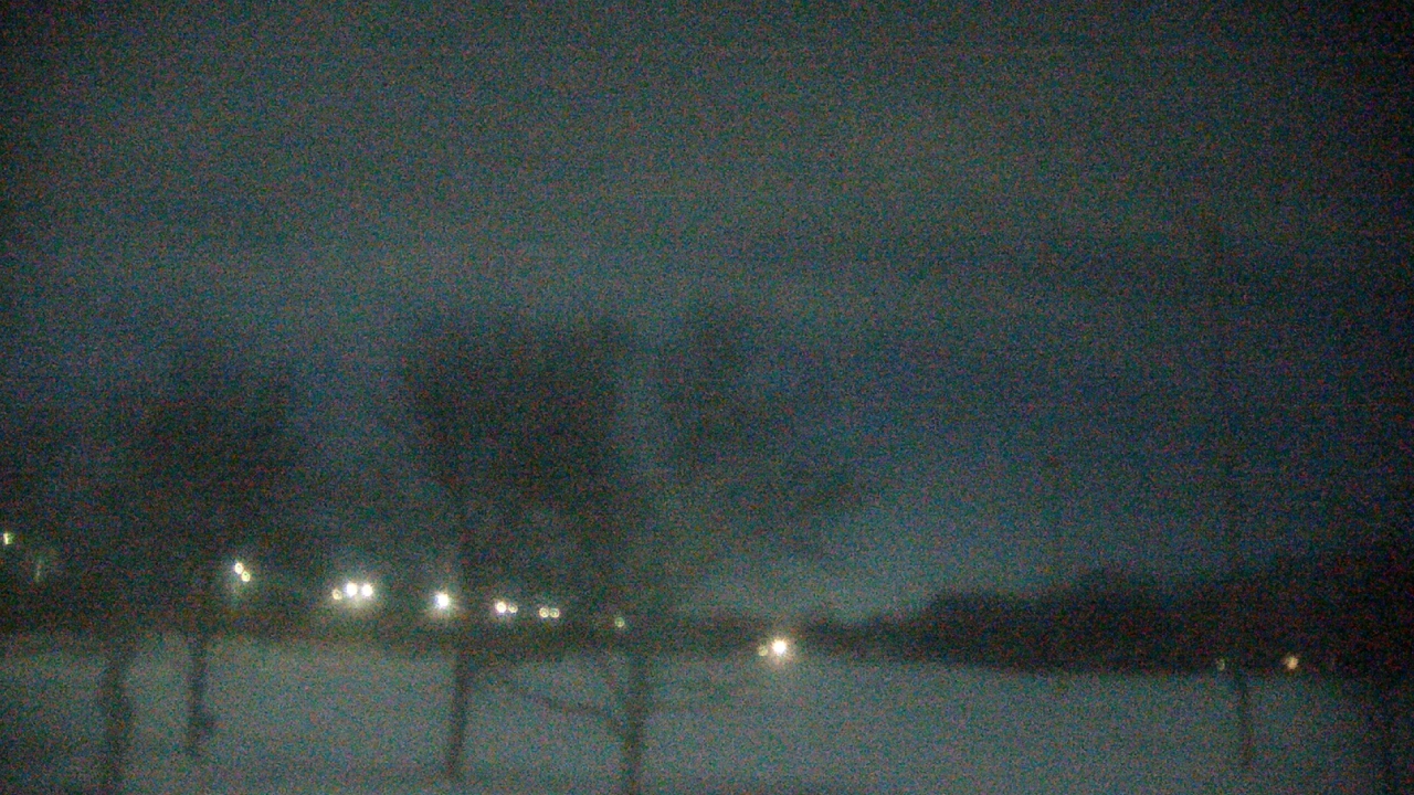 Thumbnail for current weather camera view from Caruso Middle School in Deerfield, Illinois