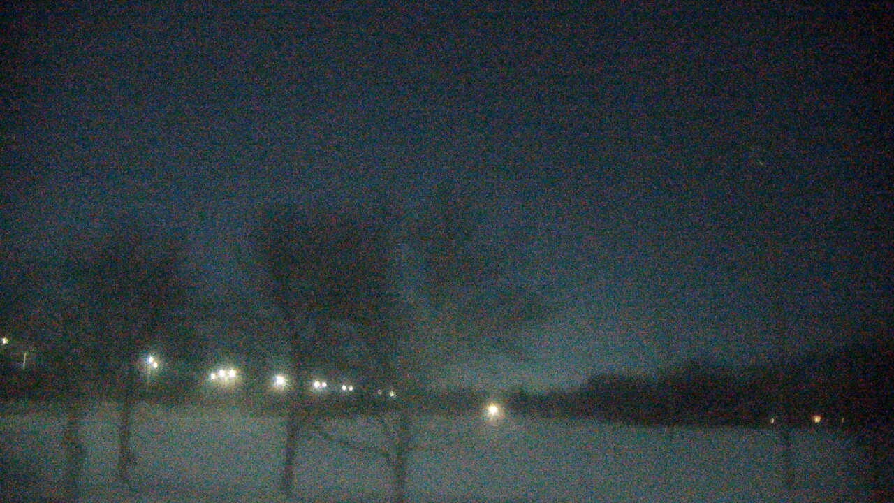 Thumbnail for current weather camera view from Caruso Middle School in Deerfield, Illinois