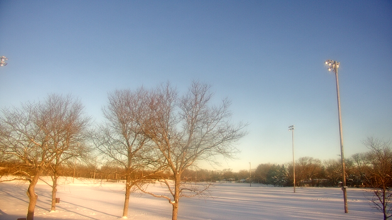 Thumbnail for current weather camera view from Caruso Middle School in Deerfield, Illinois