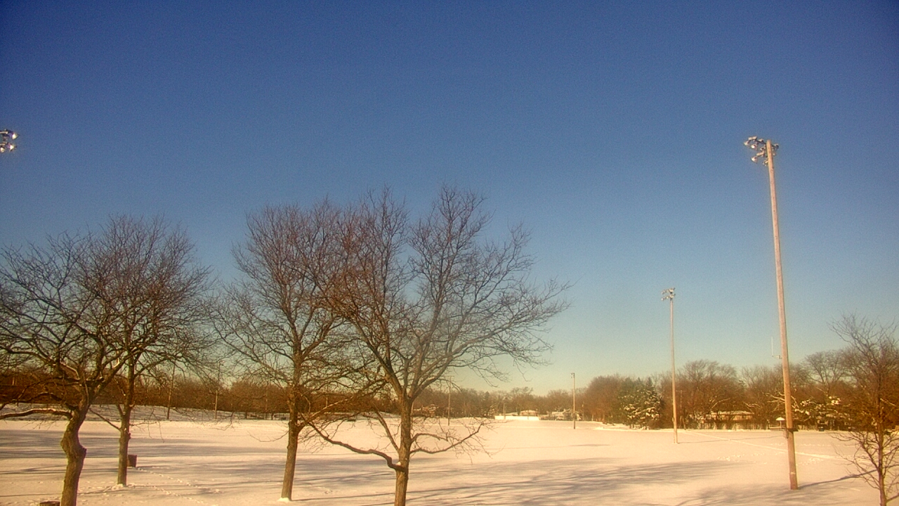 Thumbnail for current weather camera view from Caruso Middle School in Deerfield, Illinois
