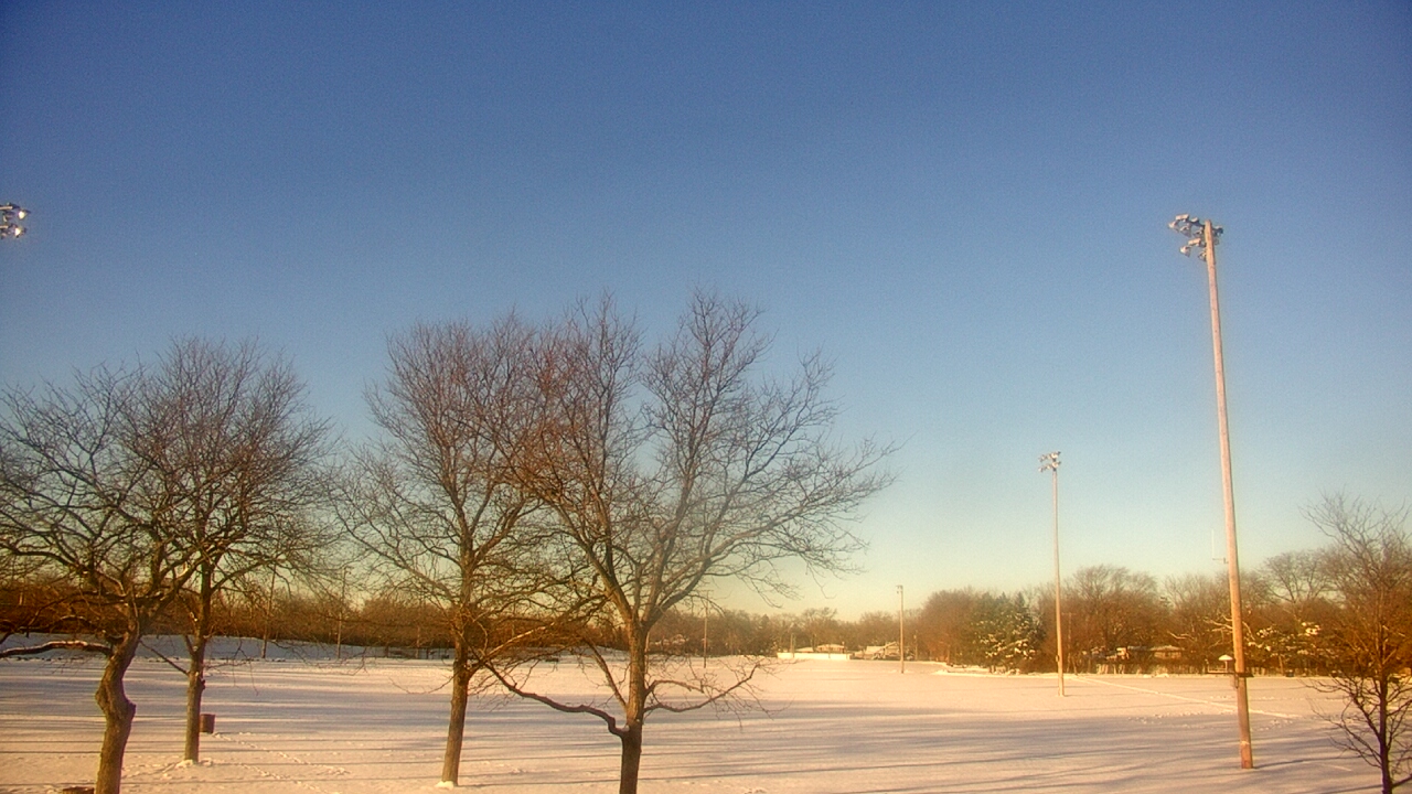 Thumbnail for current weather camera view from Caruso Middle School in Deerfield, Illinois