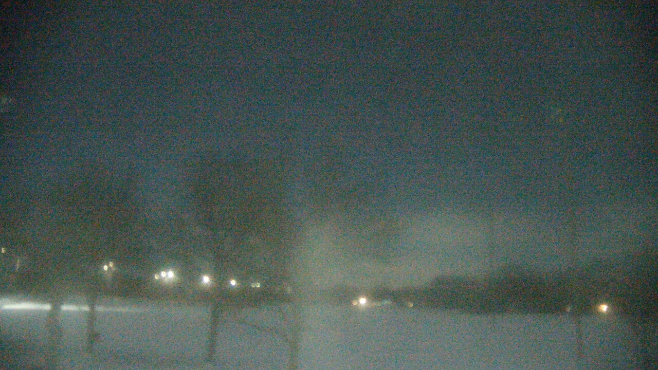 Thumbnail for current weather camera view from Caruso Middle School in Deerfield, Illinois