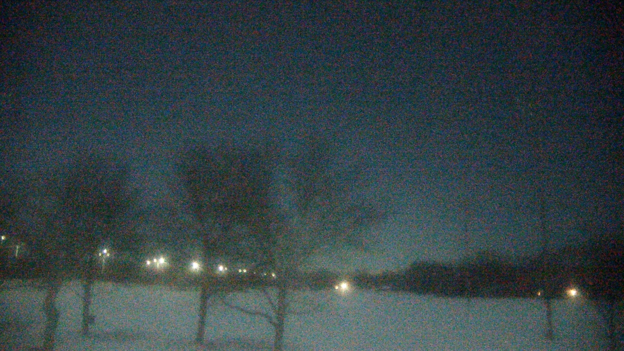 Thumbnail for current weather camera view from Caruso Middle School in Deerfield, Illinois