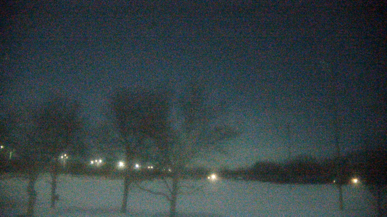 Thumbnail for current weather camera view from Caruso Middle School in Deerfield, Illinois