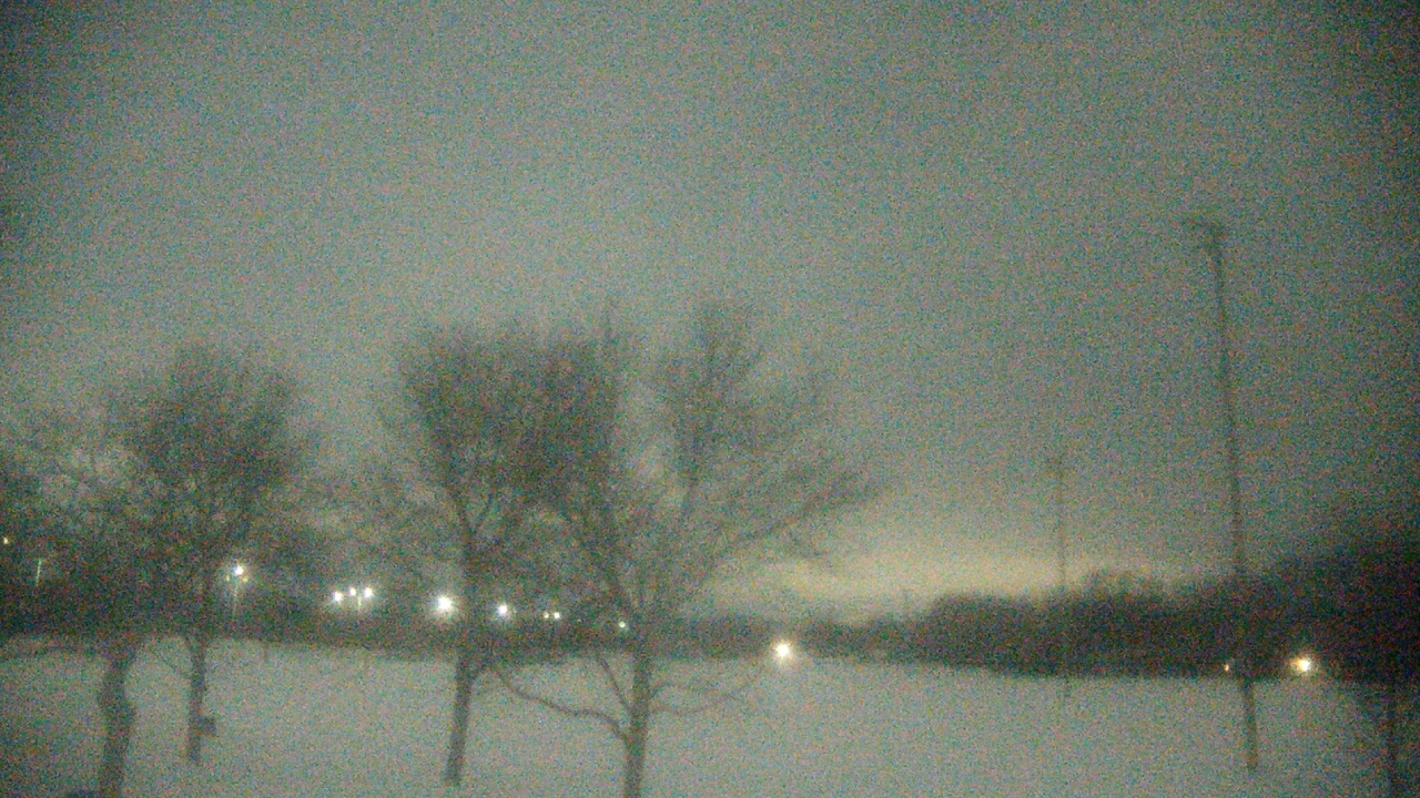 Thumbnail for current weather camera view from Caruso Middle School in Deerfield, Illinois