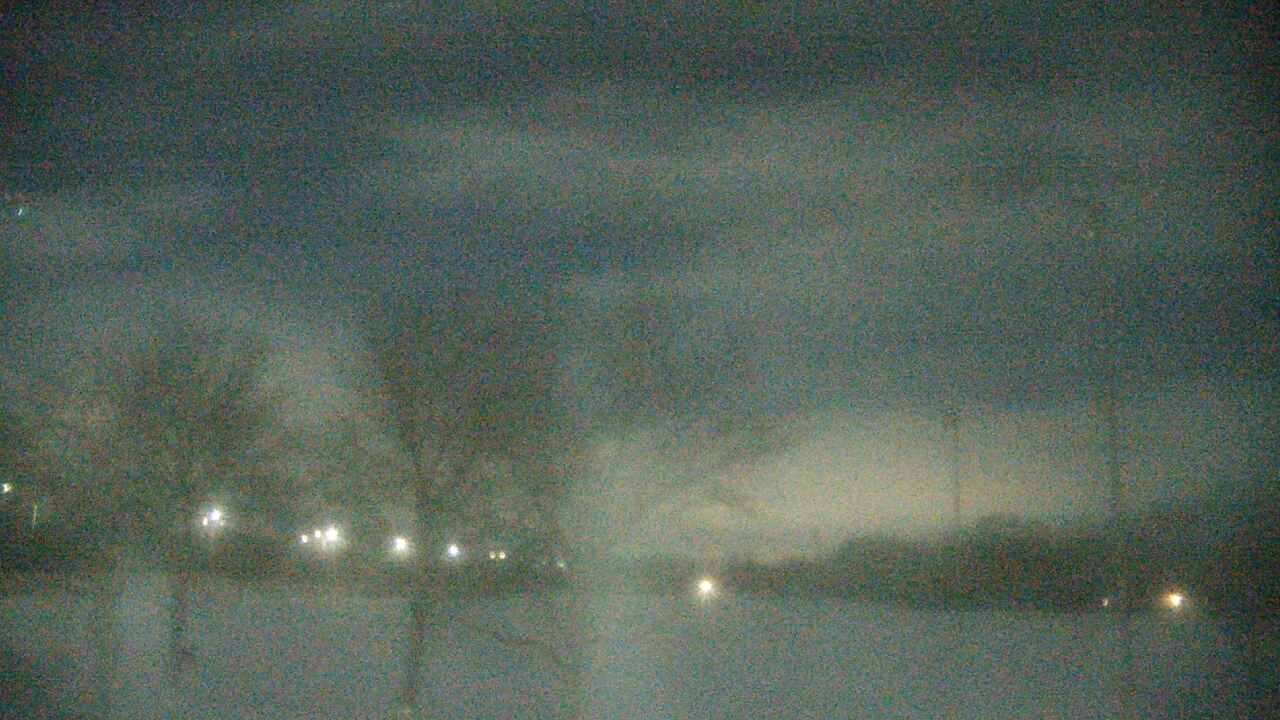 Thumbnail for current weather camera view from Caruso Middle School in Deerfield, Illinois