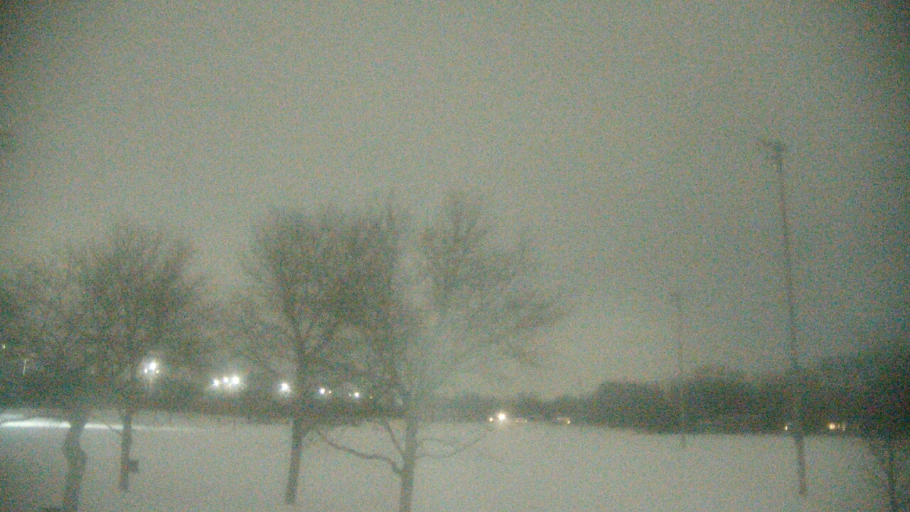 Thumbnail for current weather camera view from Caruso Middle School in Deerfield, Illinois