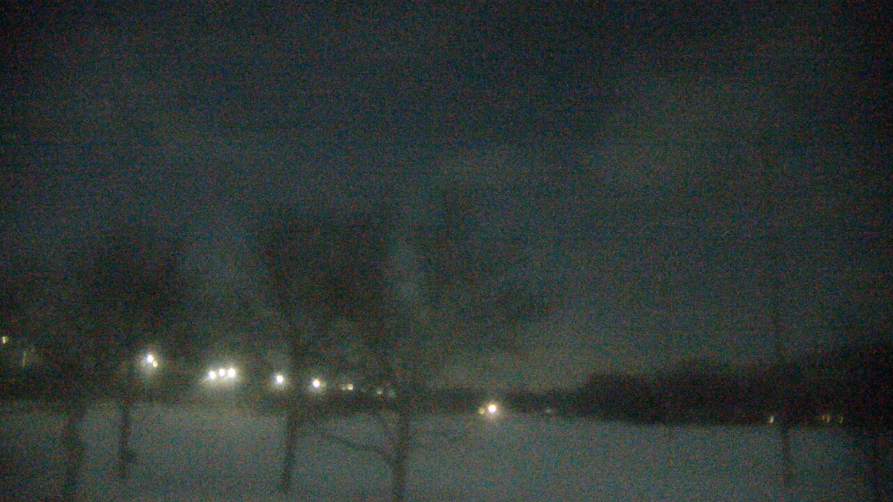 Thumbnail for current weather camera view from Caruso Middle School in Deerfield, Illinois