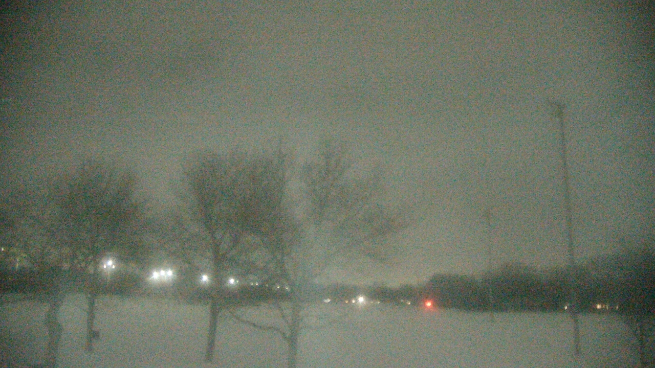 Thumbnail for current weather camera view from Caruso Middle School in Deerfield, Illinois