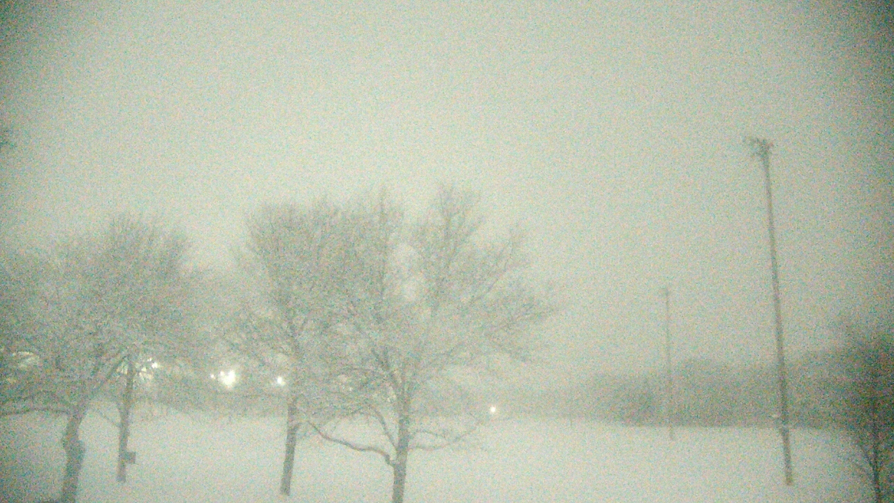 Thumbnail for current weather camera view from Caruso Middle School in Deerfield, Illinois