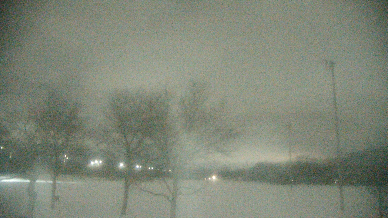 Thumbnail for current weather camera view from Caruso Middle School in Deerfield, Illinois