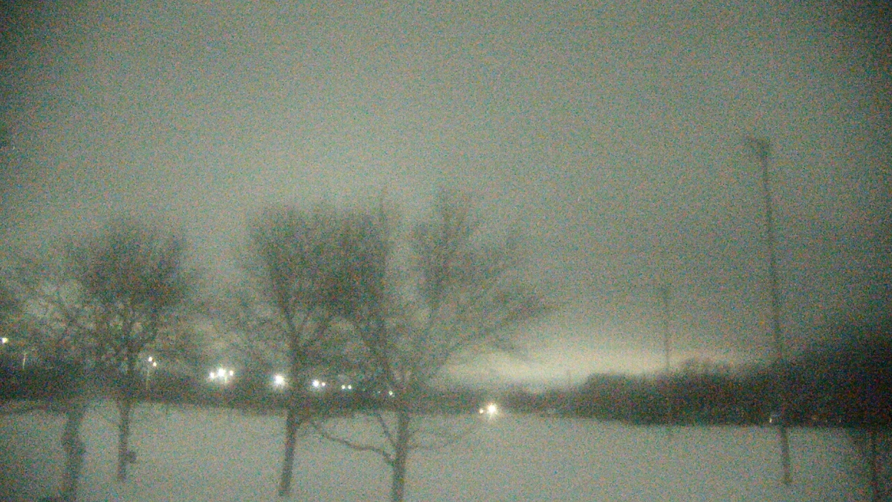 Thumbnail for current weather camera view from Caruso Middle School in Deerfield, Illinois