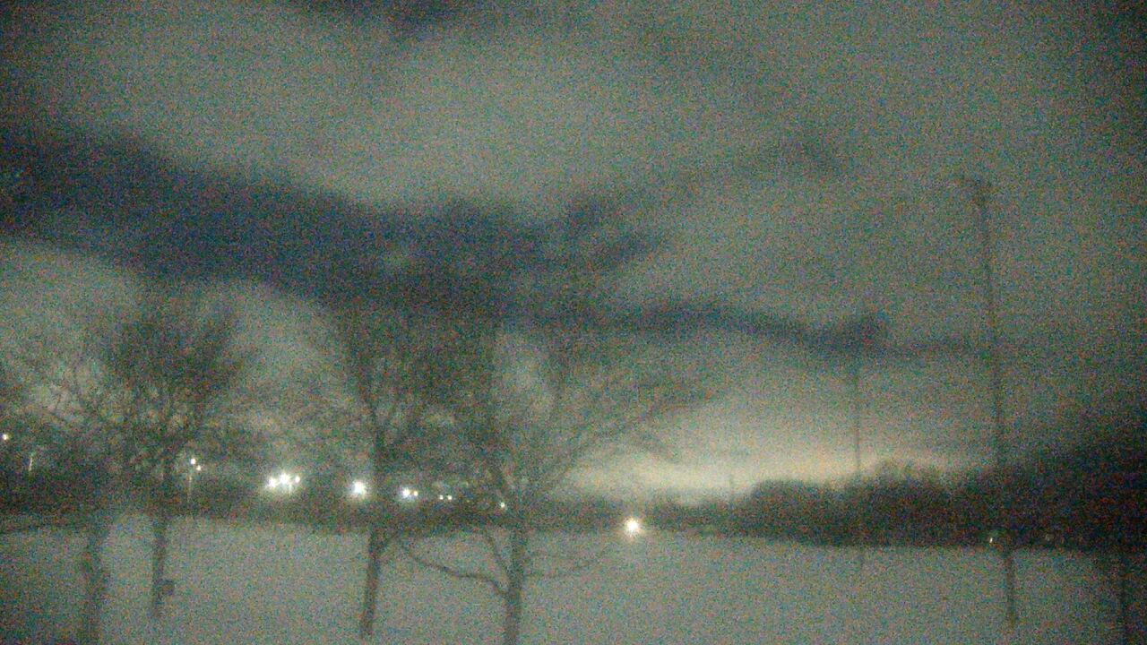 Thumbnail for current weather camera view from Caruso Middle School in Deerfield, Illinois