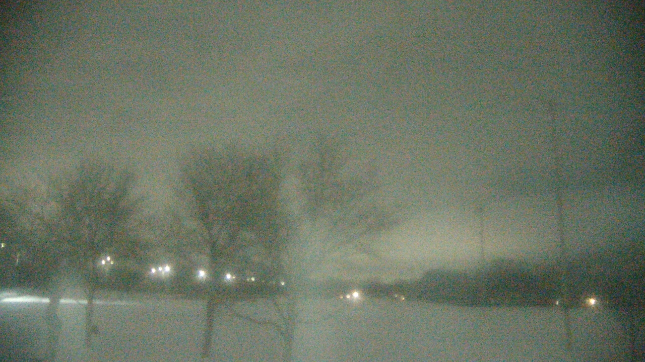 Thumbnail for current weather camera view from Caruso Middle School in Deerfield, Illinois