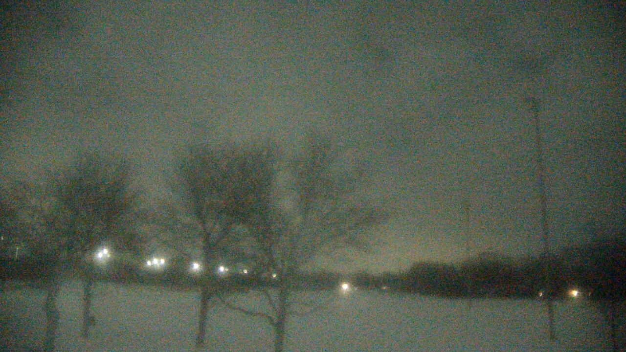 Thumbnail for current weather camera view from Caruso Middle School in Deerfield, Illinois