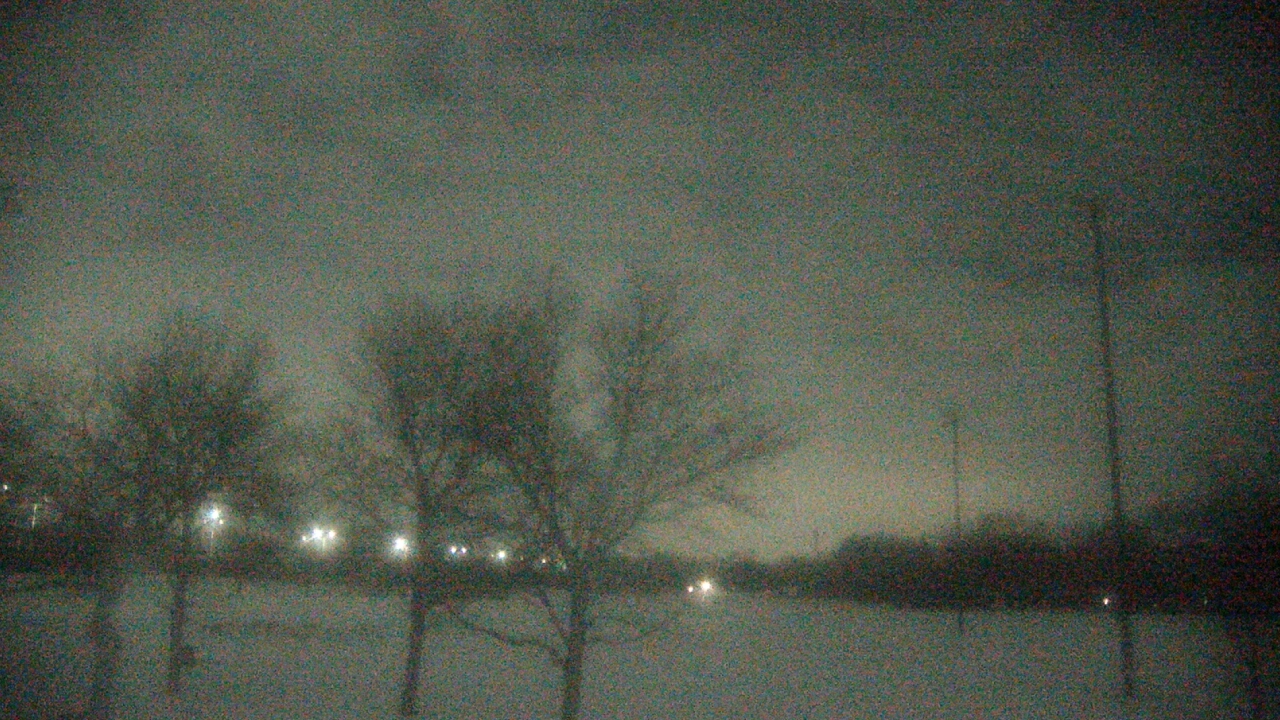 Thumbnail for current weather camera view from Caruso Middle School in Deerfield, Illinois