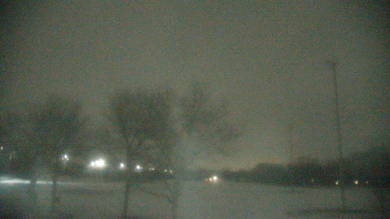 Thumbnail for current weather camera view from Caruso Middle School in Deerfield, Illinois