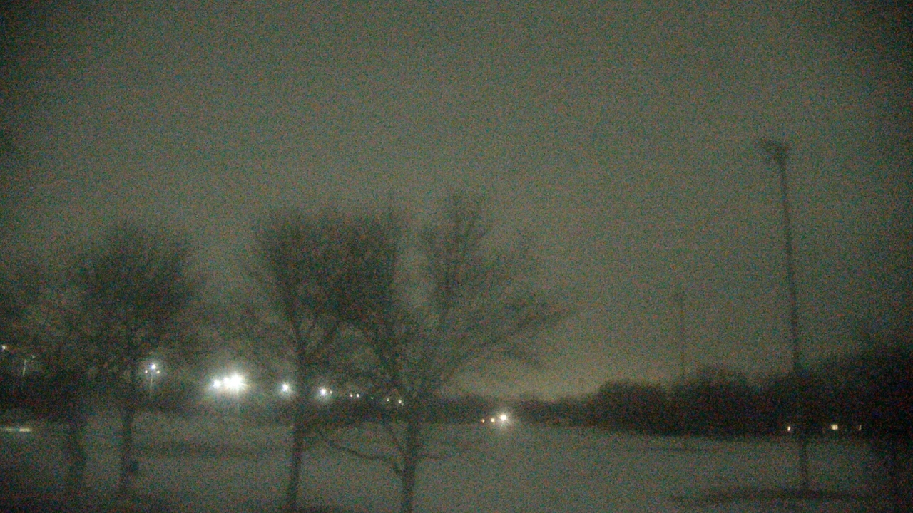 Thumbnail for current weather camera view from Caruso Middle School in Deerfield, Illinois