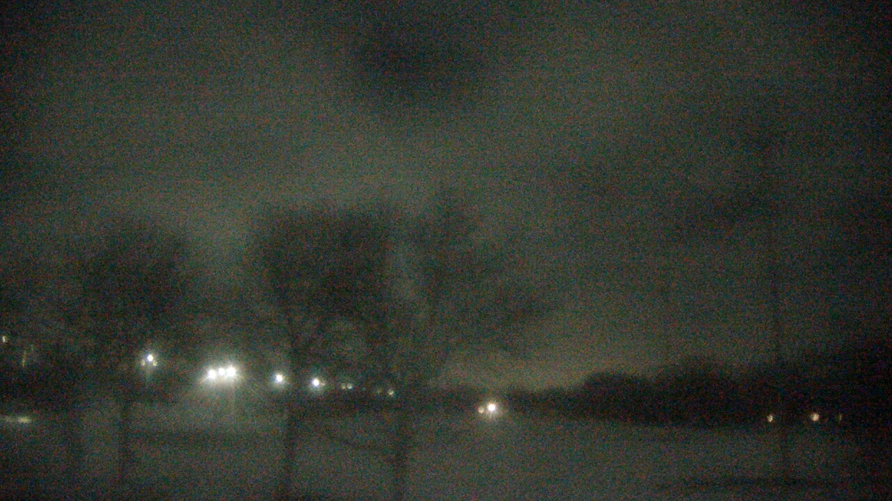 Thumbnail for current weather camera view from Caruso Middle School in Deerfield, Illinois