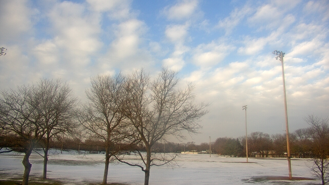 Thumbnail for current weather camera view from Caruso Middle School in Deerfield, Illinois