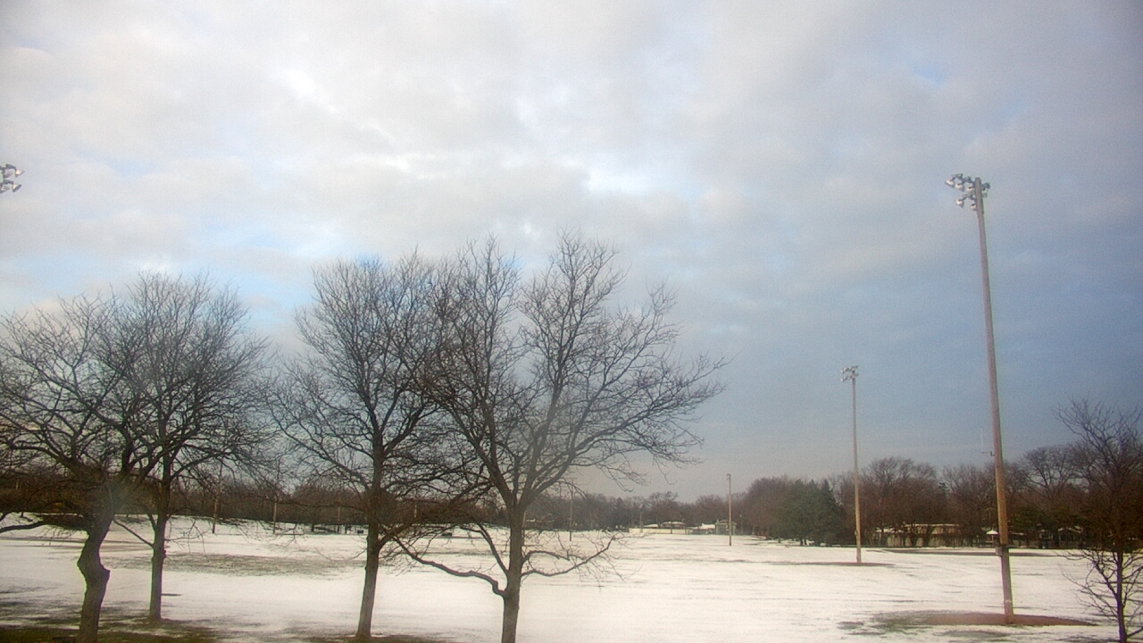Thumbnail for current weather camera view from Caruso Middle School in Deerfield, Illinois