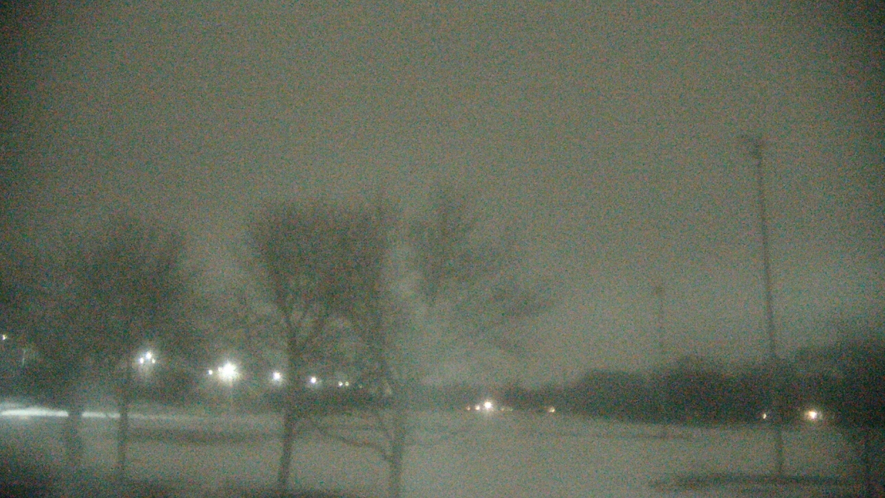 Thumbnail for current weather camera view from Caruso Middle School in Deerfield, Illinois