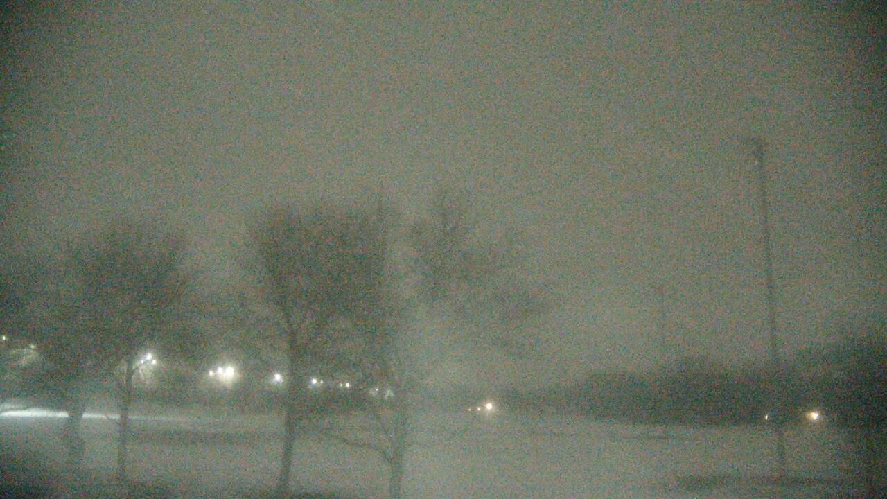 Thumbnail for current weather camera view from Caruso Middle School in Deerfield, Illinois