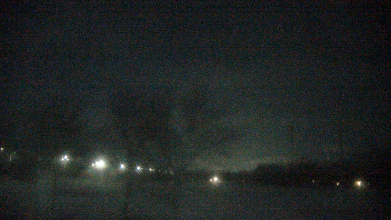 Thumbnail for current weather camera view from Caruso Middle School in Deerfield, Illinois